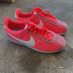 Nike Cortez