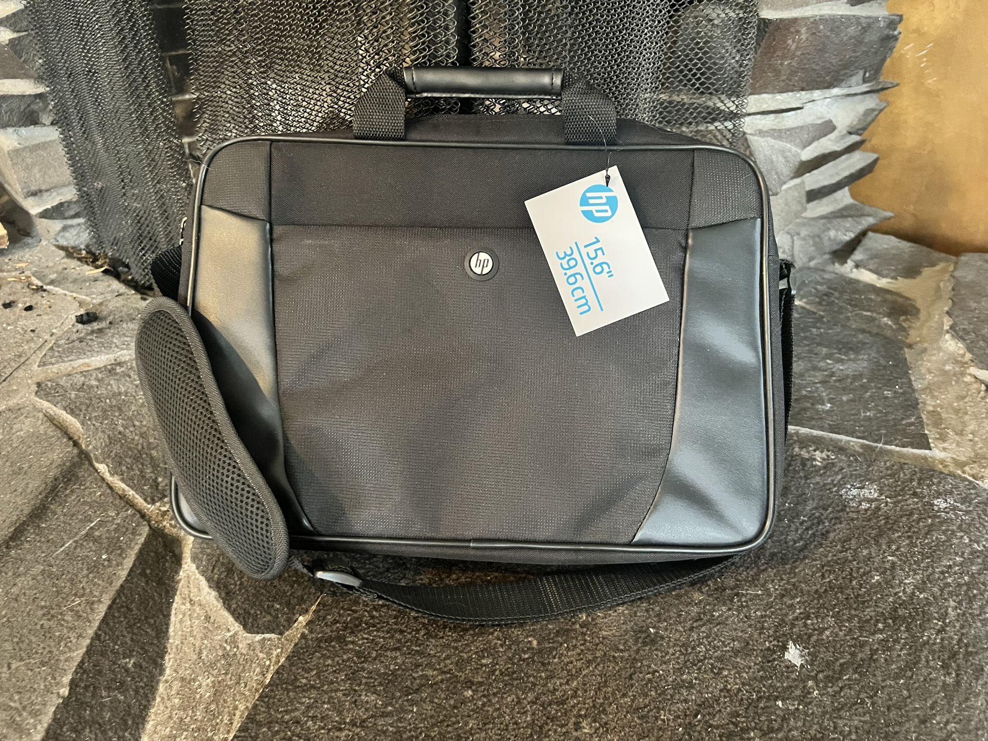 15.6” HP Laptop Bag / Carrying Case