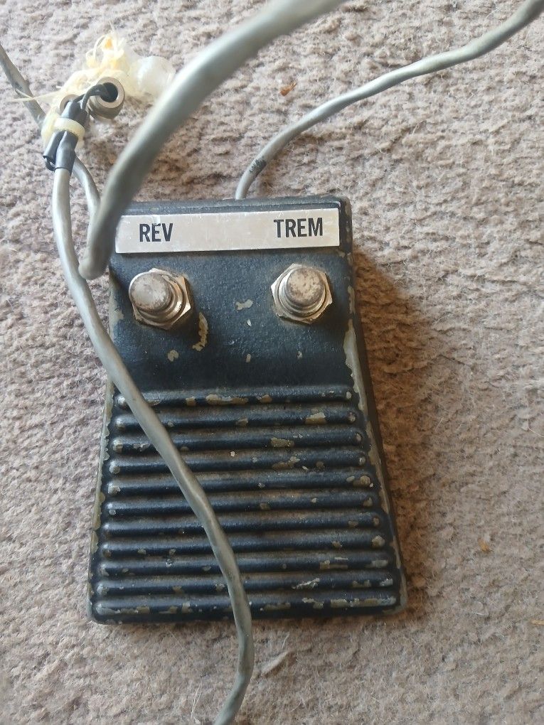 Very Rare Gretch Reverb/zTremelo Foot Switch