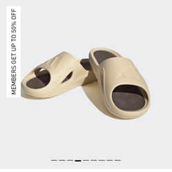 Size 10 adicane adidas slides beige