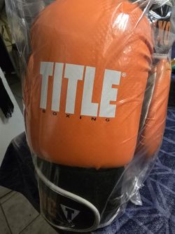 SUPER COOL TITLE BOXING GLOVES  SIZE L