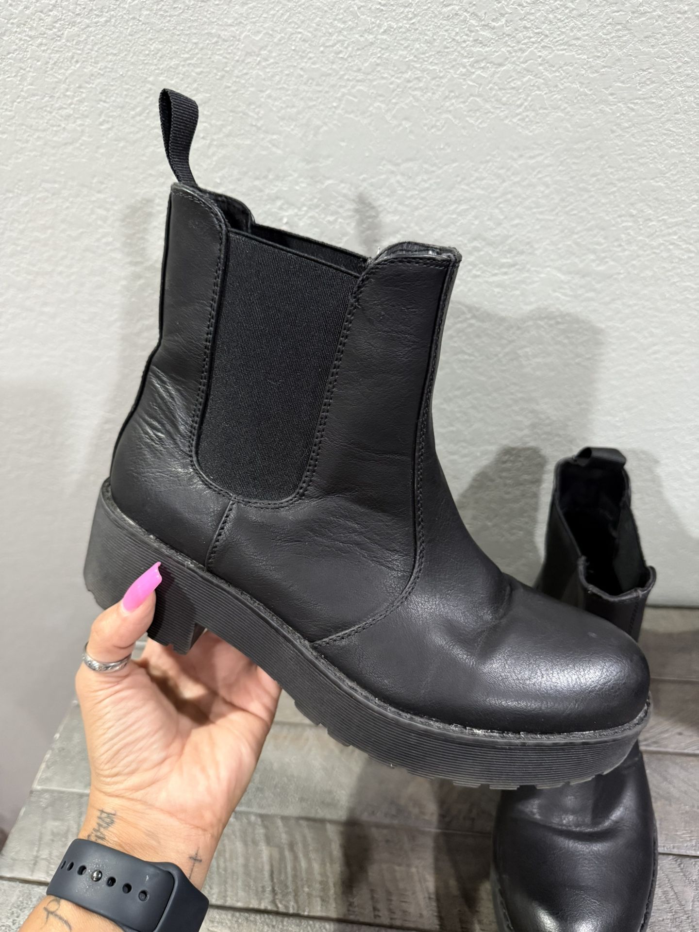 Women’s Dirty Laundry Black Boots Size 8