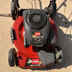 TORO. RECYCLER® FRONT DRIVER