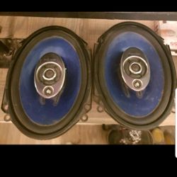 2 Pioneer 240 watt 6×8 3 way speakers
