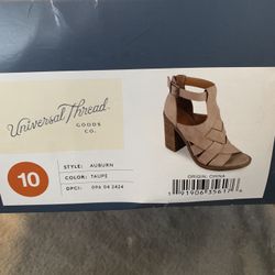 *PRICE DROP* New In Box With Tags - Cute & Comfy Shoes