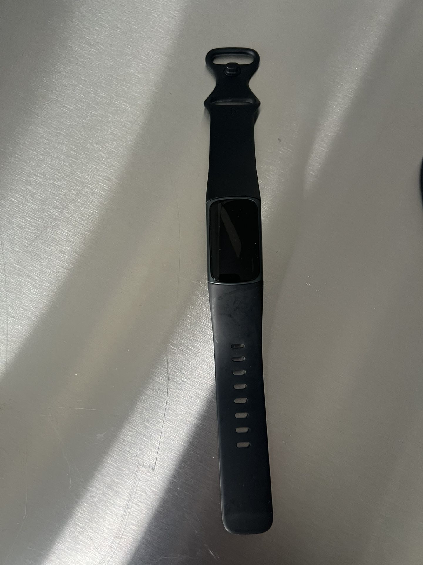 Fitbit Charge 5 Like New