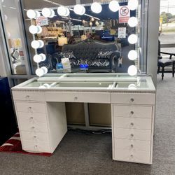 Vanity $899
