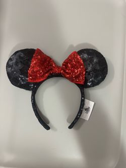 Classic Disney Parks Minnie Mouse sequin ear headband