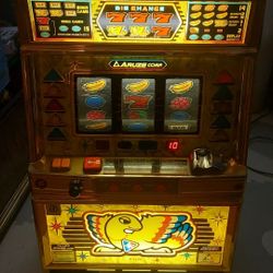 Vintage Pachislo Big Chance 777 Slot Machine By Aruze. Game Room