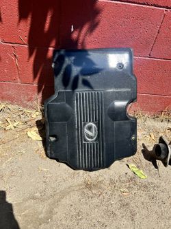Lexus Is300 Engine Cover