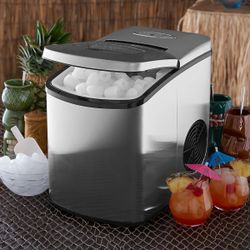 Portable Ice Maker - Used Only Once 