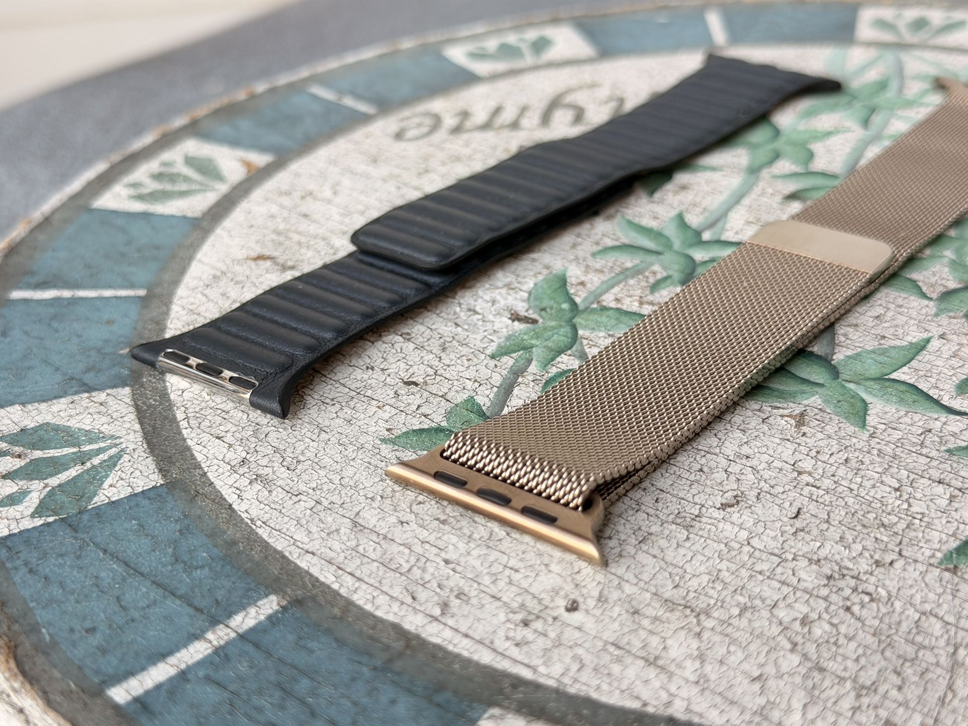 Milanese Gold Steel And Blue Leather Apple Watch Bands