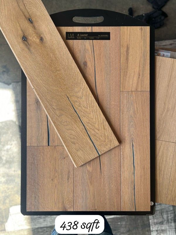 Engineered Hardwood On Sale‼️🔥🔥