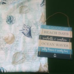 Shower Curtain And Wall Decor