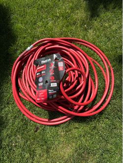 Brand new Flex-on heavy duty garden hose 100’ 3/4”Home, farm, ranch professional grade Too big 4 my home.