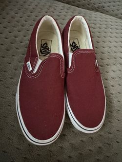 Size 6y 7.5women $25