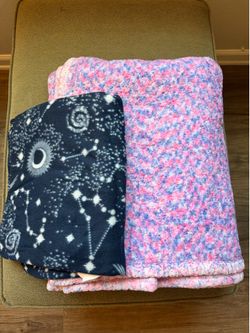 2 Fleece Blankets