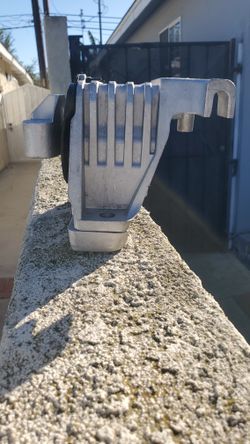 Jeep Cherokee Engine Mount