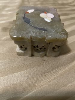 Vintage Stone Cricket Box -or-  Trinket Box 