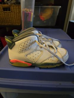 Jordan Retro 6 Sneaker Shoes