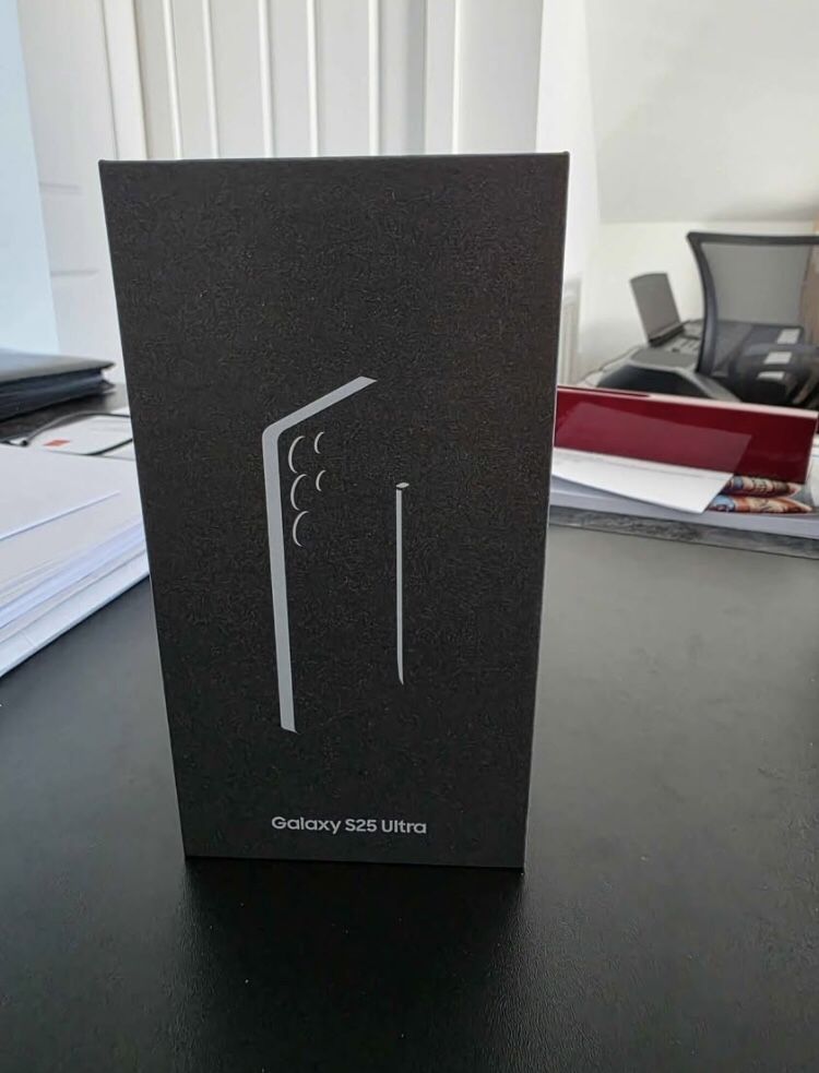 Samsung Galaxy S25 Ultra 1TB (UNLOCKED) 