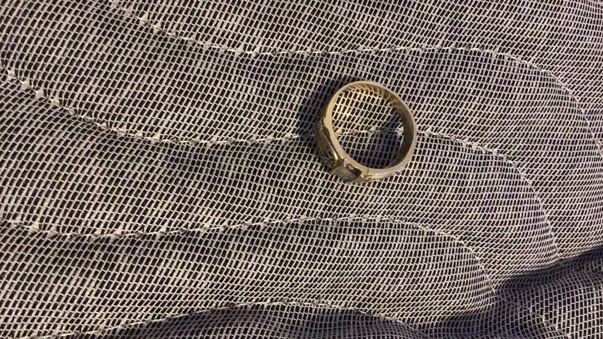 14k gold ring