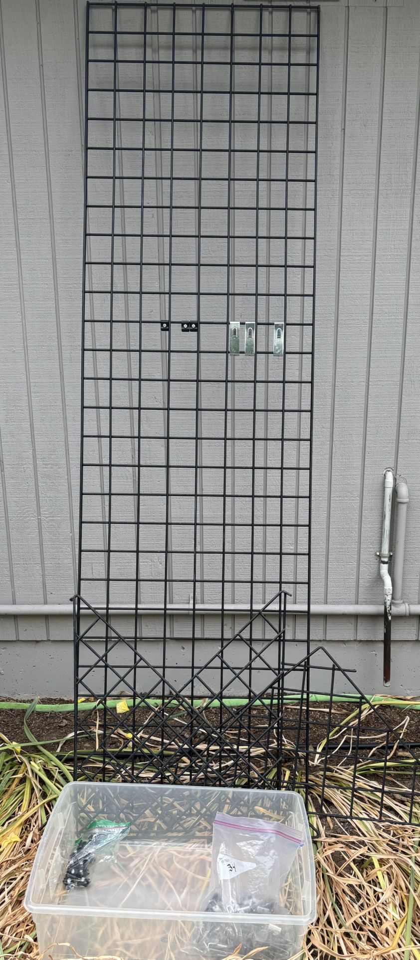 12 Metal Grid Walls Used To Display Craft/Artwork