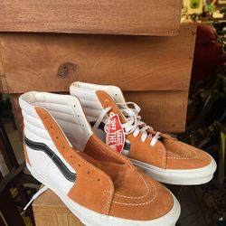 Brand New Suede Vans Men’s Size 9