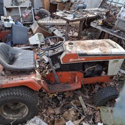 Simplicity rider mower.