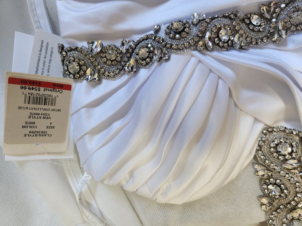 Wedding Dress (Davids Bridal)-BRAND NEW with Tags; 1 of a kind customized dress