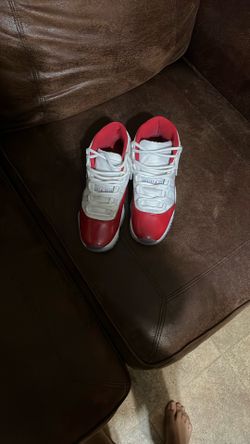 Jordan 11 Cherry