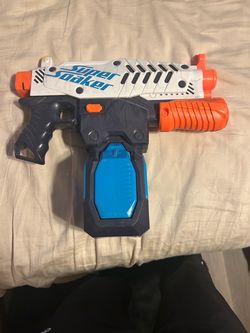 Nerf Super Soaker Water Gun