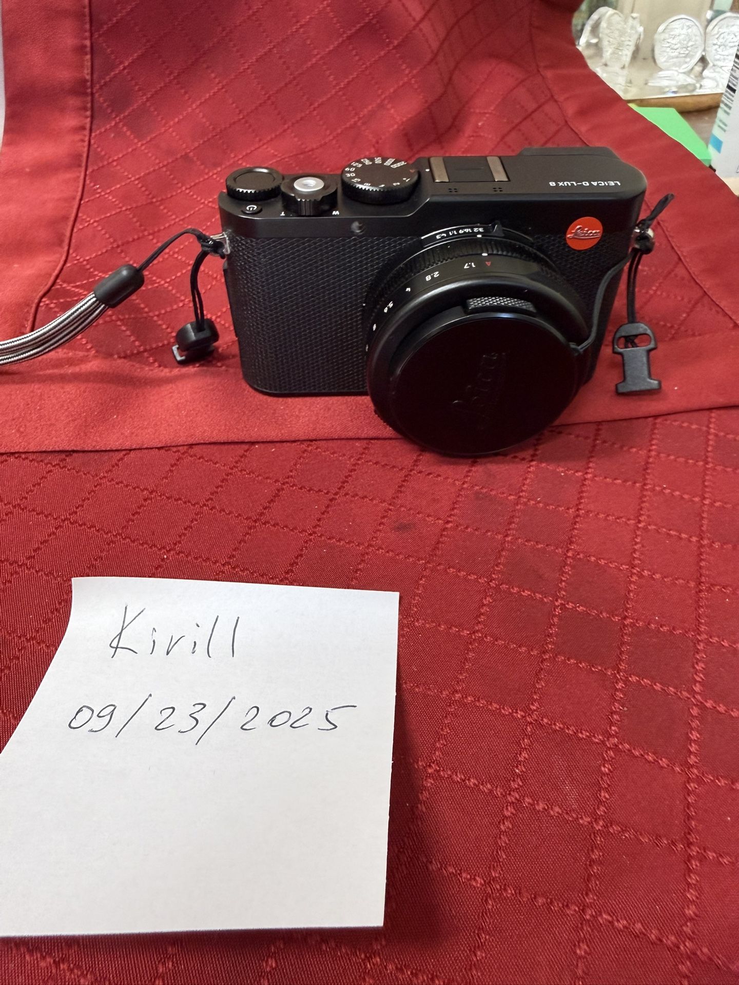 Leica D LUX 8 