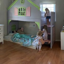 Girls Bunk Bed