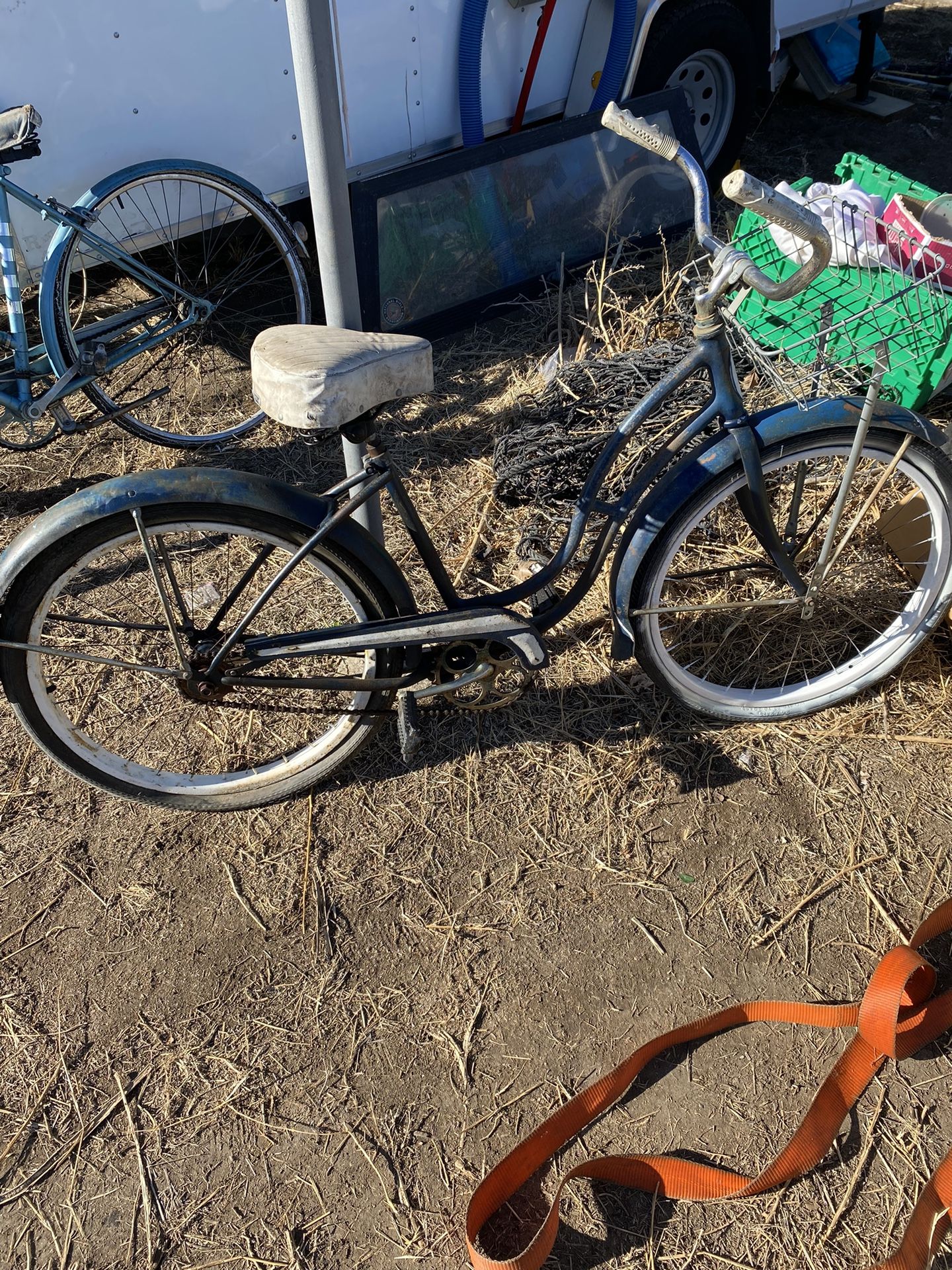 Vintage Woman’s, Schwinn Beach Cruiser bicycle