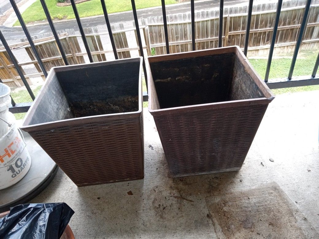 Large Plant Pots