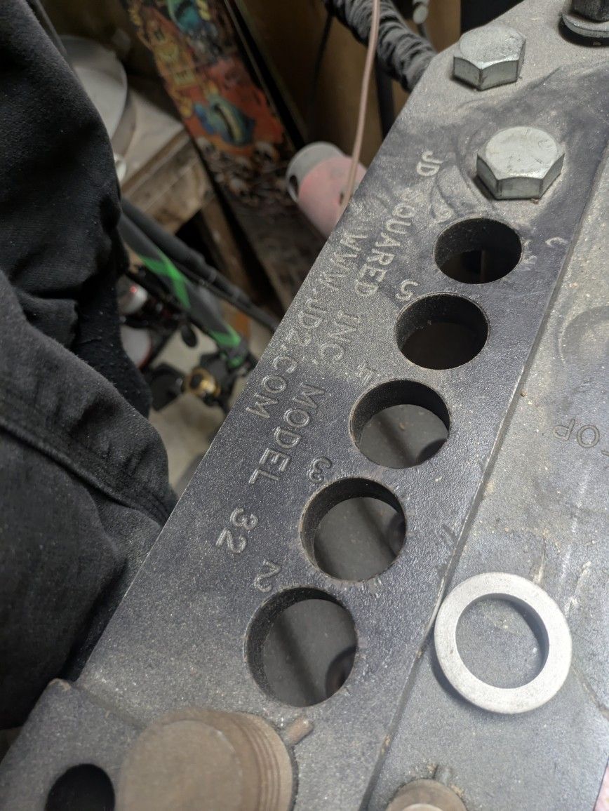JD2 Model 32 Tube Bender With Dies