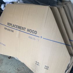 2012-2014 Ford Focus hoods. New aftermarket