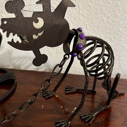 Rex Is Spooky And Cute! 
