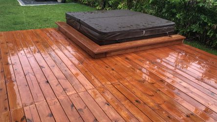 Total Relax Jacuzzi Deck
