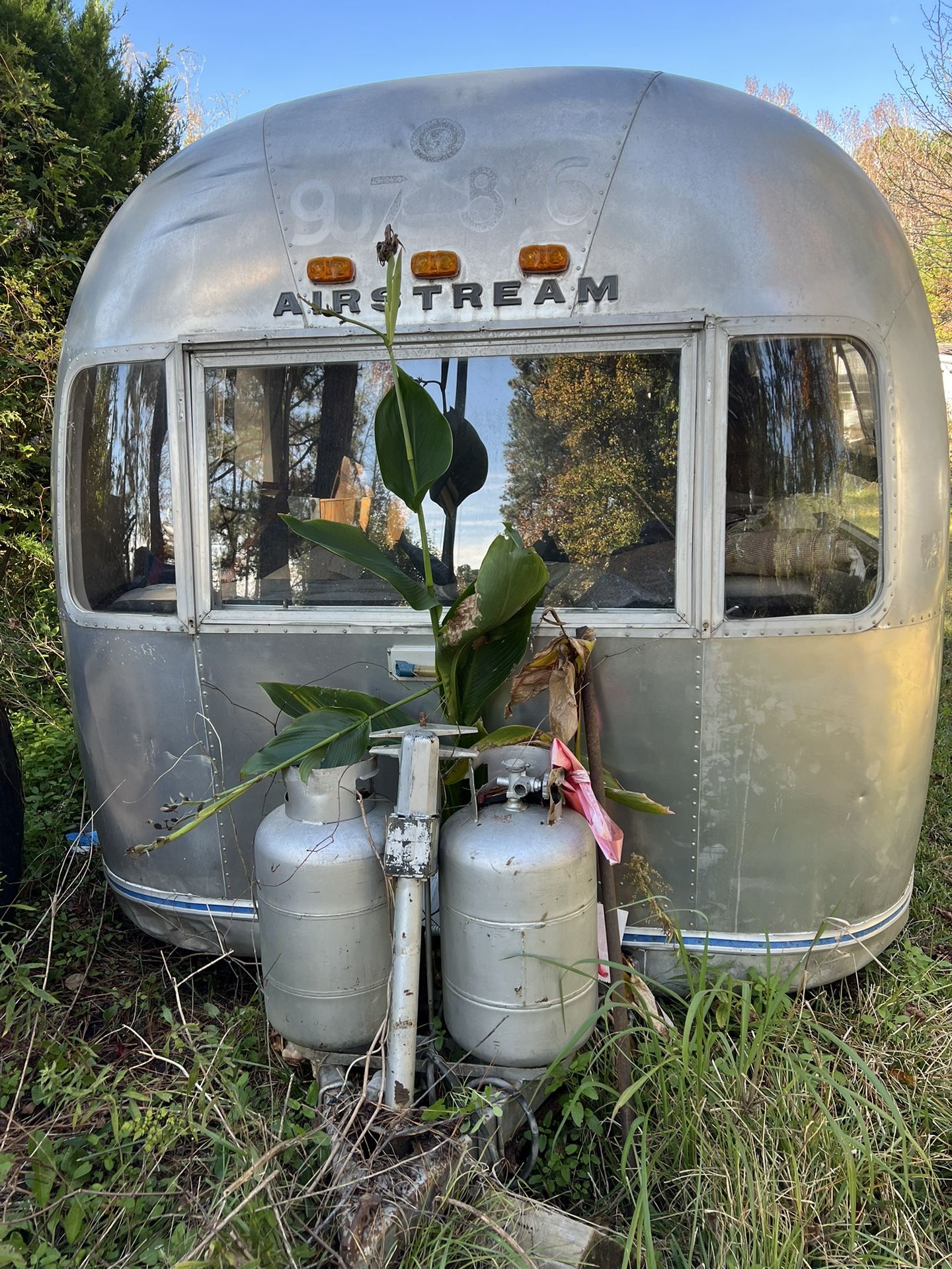 1974 AIRSTREAM 