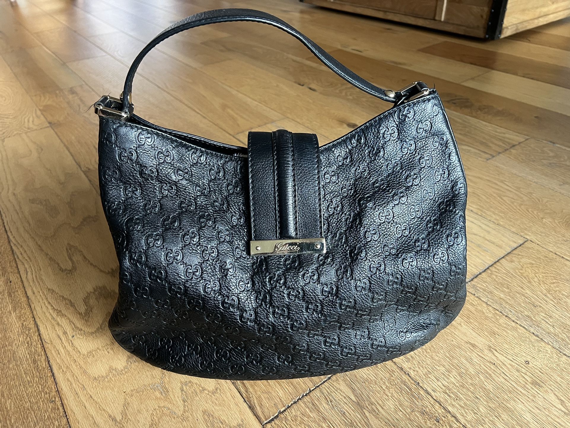🎁Genuine Gucci Medium Tote Leather Handbag