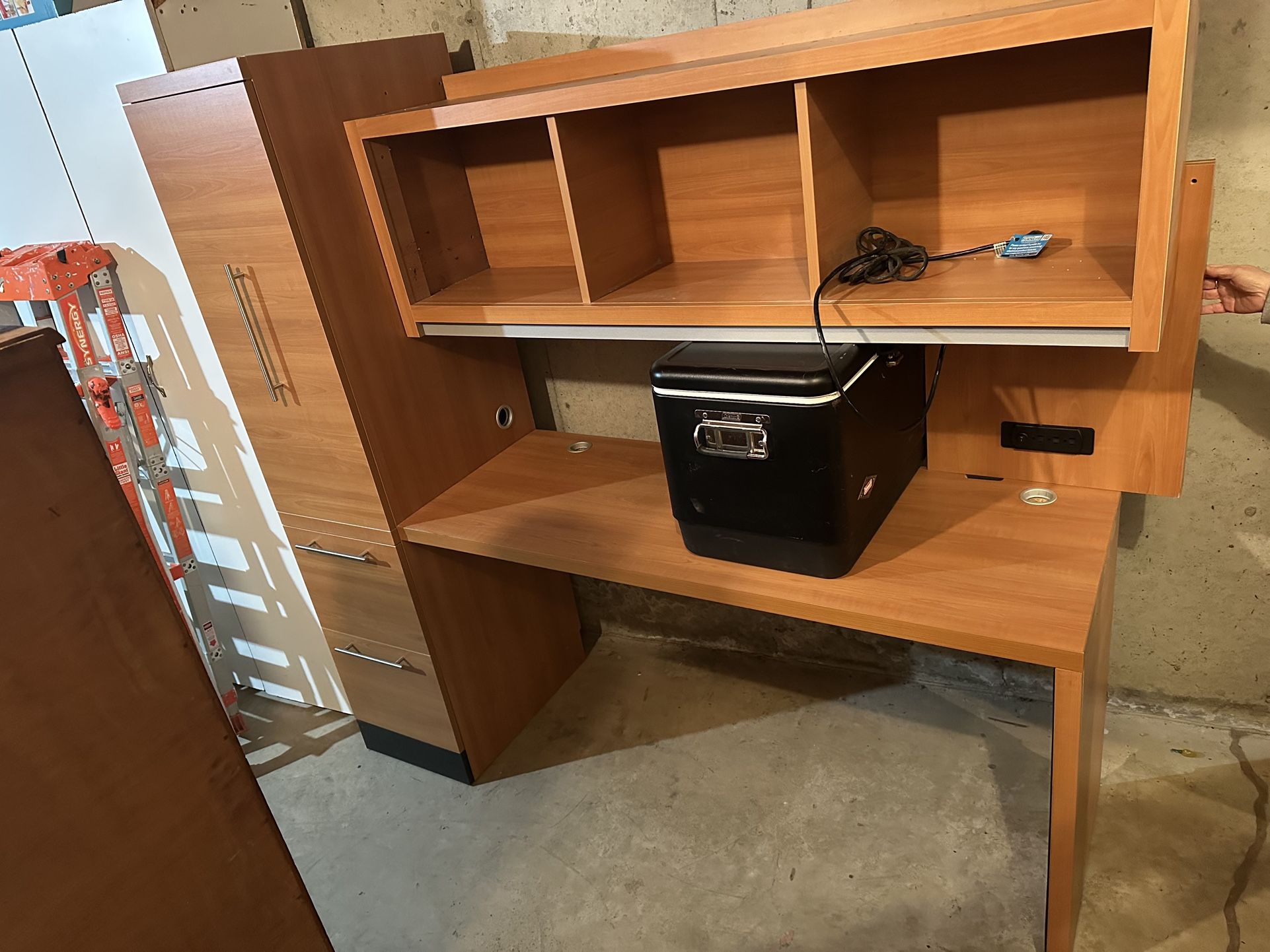 Desk/Cabinet/book Shelf With Lights