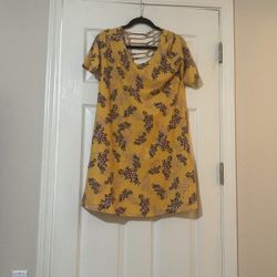Large Yellow Pink Rose Vintage Dress