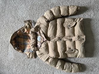 Burberry Lockwell Puffer Quilted Down Jacket