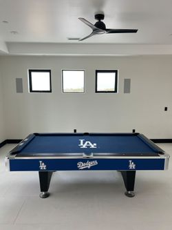 Pool table