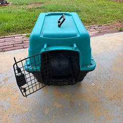 Dog kennel