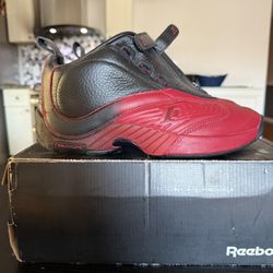 Reebok Answer Sz 9