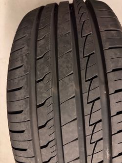 Tire 255/45ZR19