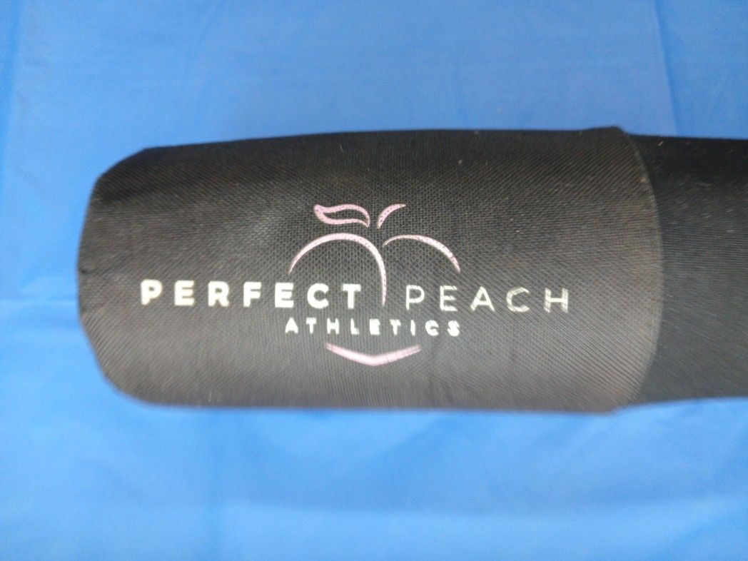 Perfect Peach Athletics Barbell Pad – Squat & Hip Thrust Cushion
